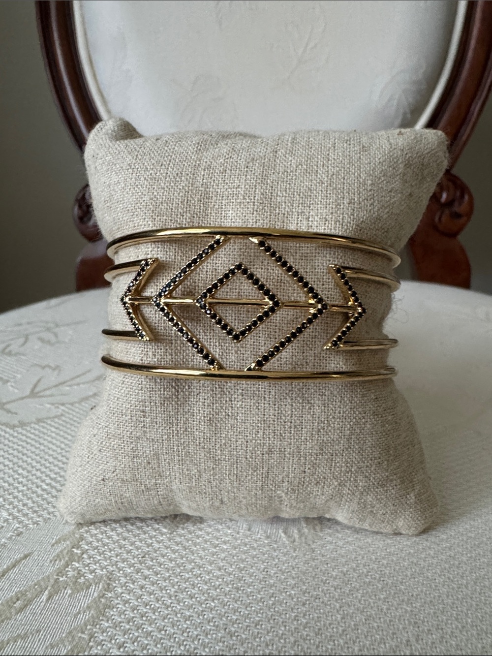 Stella & Dot Sphinx cuff bracelet